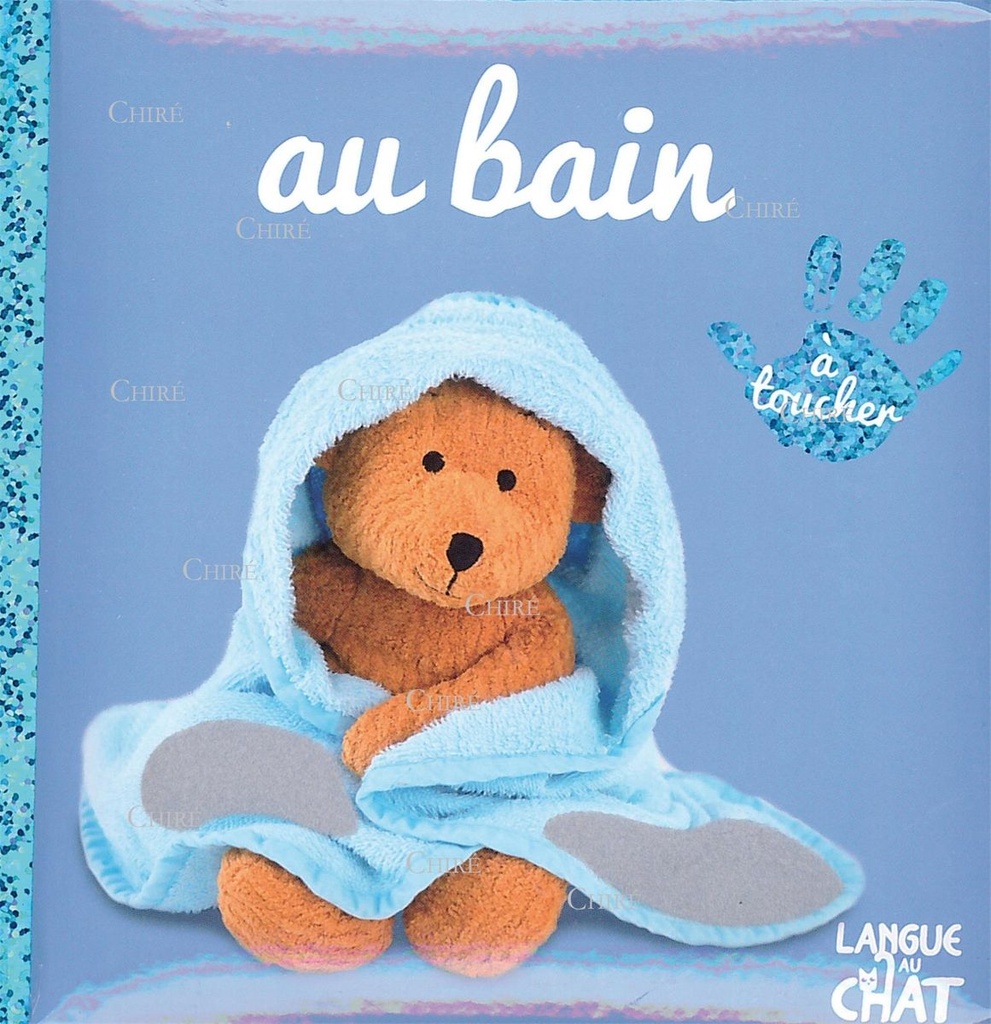 Bébé touche-à-tout - Au bain